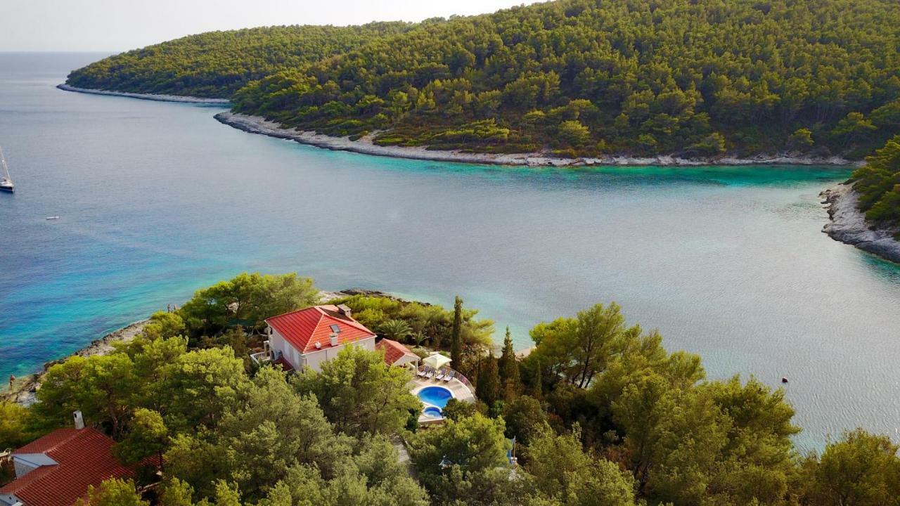 Waterfront Villa With Pool Vela Luka Exteriér fotografie